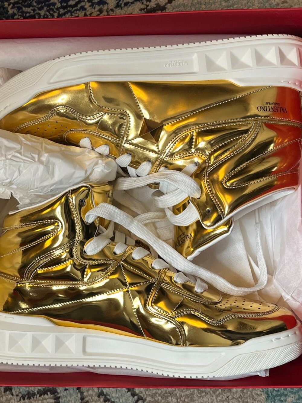 Valentino Garavani metallic gold Men's sneaker NWT